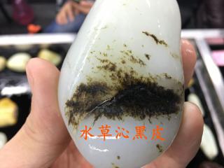 进肉三分,古朴沉稳!和田玉籽料之