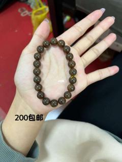 新疆和田玉且末料且末糖手串 卡10圆珠 整体颜色均匀 油润程度极佳